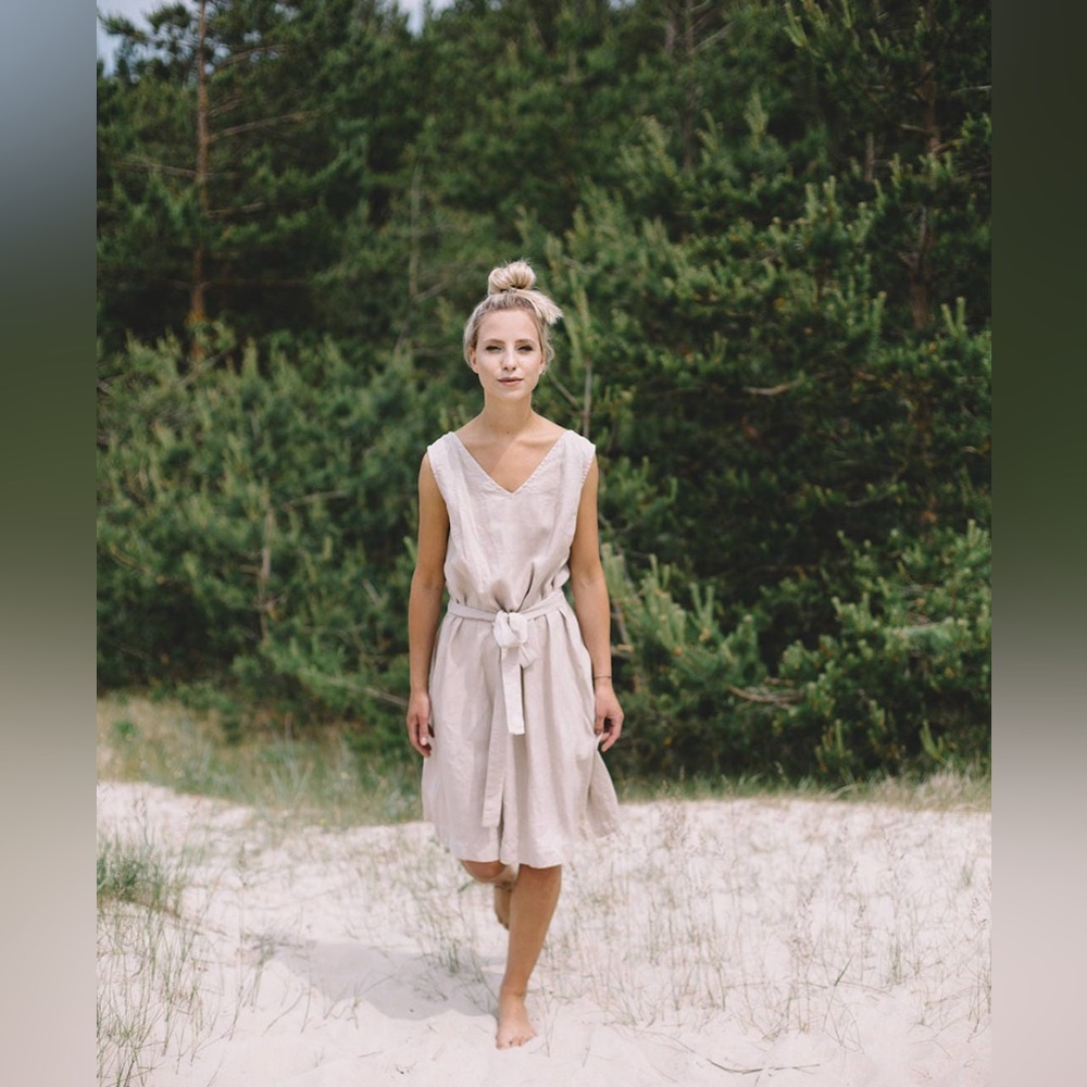 Linen Fox Dori Beige linen dress